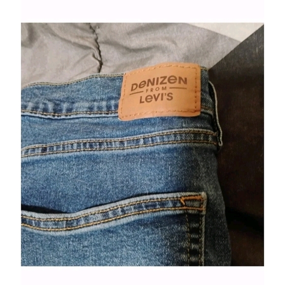 Denizen from Levi's Classic Blue Slim Straight Jeans - Picture 7 of 11